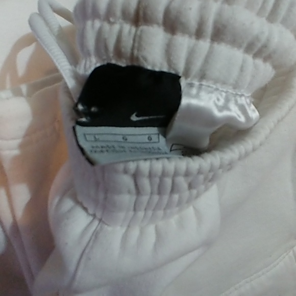 Nike sweat suit - Picture 3 of 6